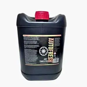 Oto jant temizleyici 5 lt, kostiksiz formülü ve sünger hediyesiyle güvenli ve etkili araç jant temizliğini sağlar.