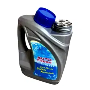 Oto antifriz mavi 3 litre, -37 derece koruma sağlayan ve kirlenmeyi engelleyen özellik içeren antifriz.