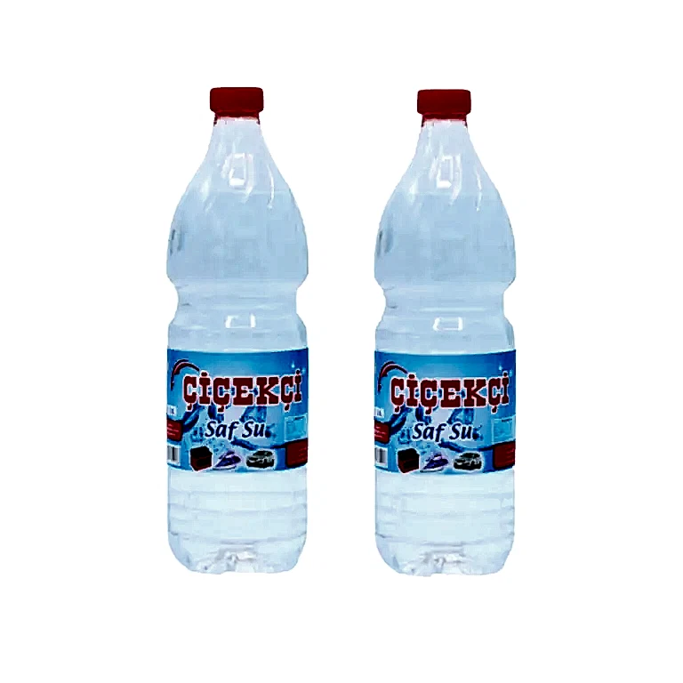 Autofresh oto saf su, 1 litre, ütü, akü ve radyatör için kilitli kapaklı saf su çözümü.